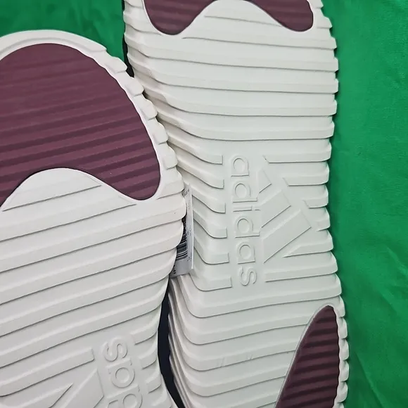 Adidas Kaptir 3.0 running walking etc. Sneaker
