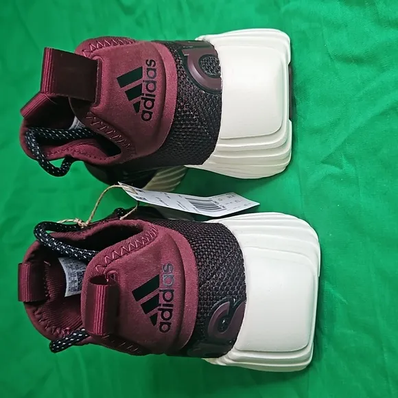 Adidas Kaptir 3.0 running walking etc. Sneaker