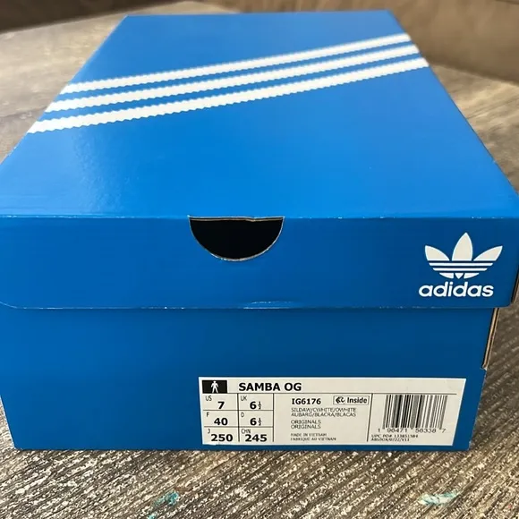 Adidas Lilac and white Samba sneakers with extra set of laces