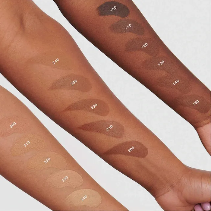 Ami Colé | Skin-Enhancing Lightweight & Blurring Foundation Stick