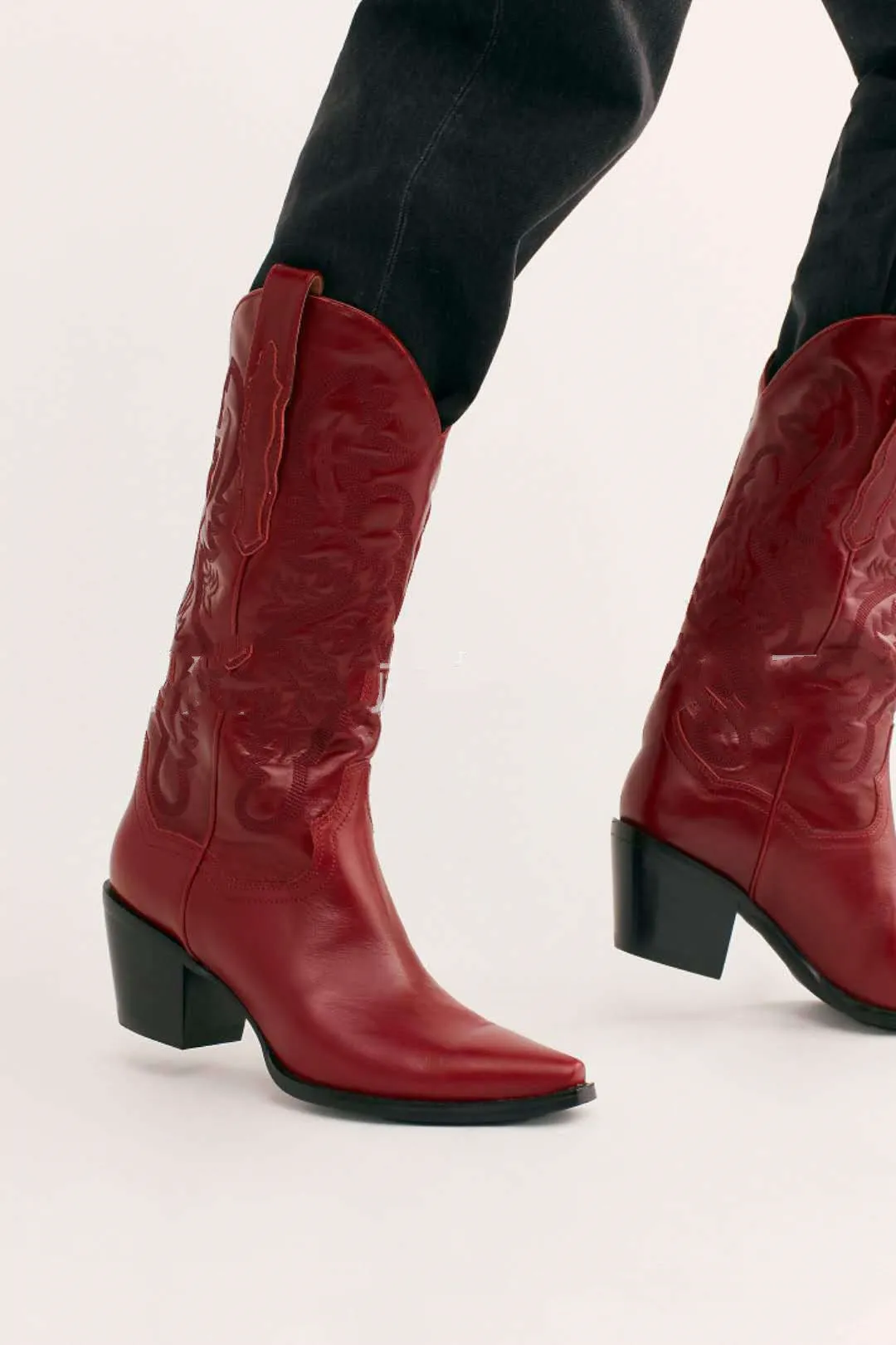 Artificial PU European And Beautiful Leather Sleeve Martin Boots