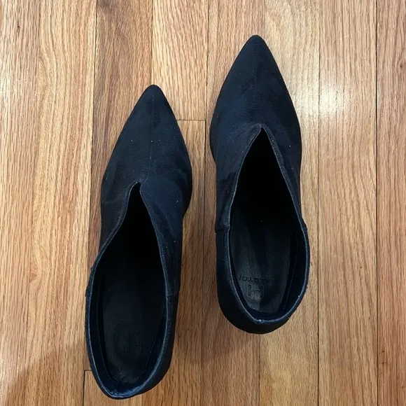 Black suede bootie