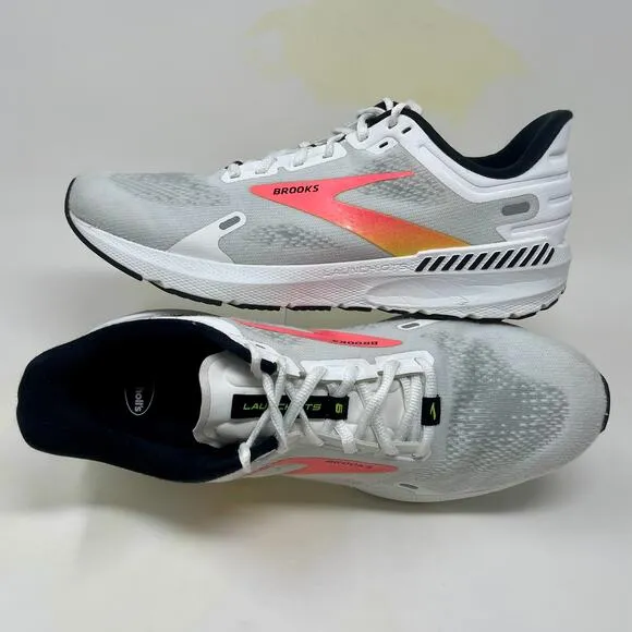 Brooks Launch GTS-9 Sneakers Mens Sz 13 White &amp; Gray 93#8=L.4.7