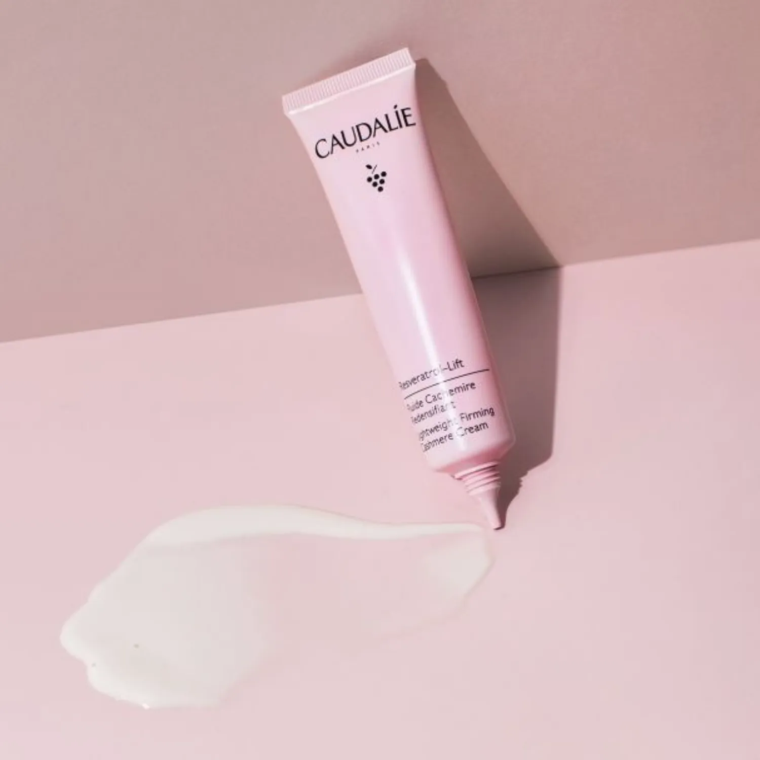 Caudalie Resveratrol Lift Lightweight Firming Cashmere Cream