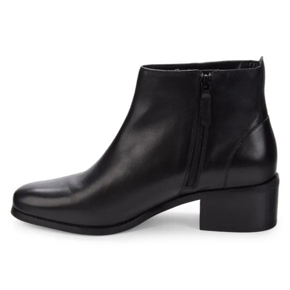 Cole Haan Womens Holis Black Leather Gold Logo Side Buckle Heeled Ankle Boot 9.5