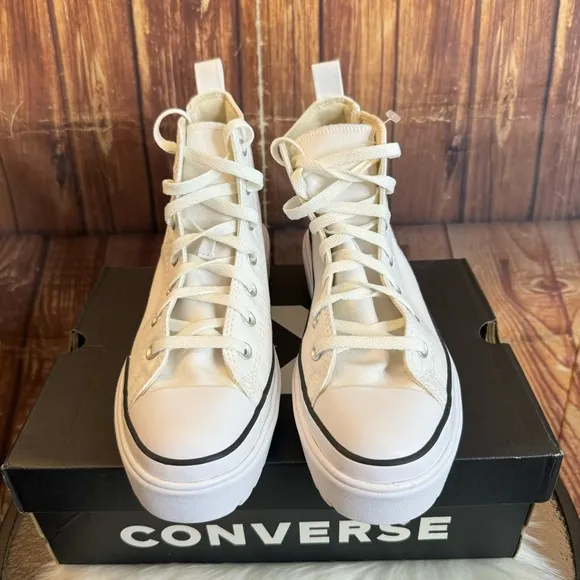 Converse Kids Chuck Taylor All Star Lugged Lift Platform Canvas High Top Shoe 7