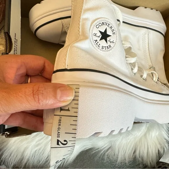 Converse Kids Chuck Taylor All Star Lugged Lift Platform Canvas High Top Shoe 7