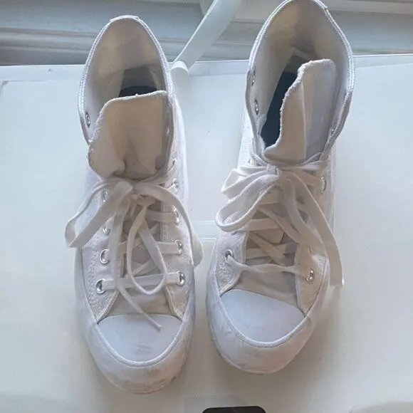Converse Chuck Taylor All Star Lugged Hi White