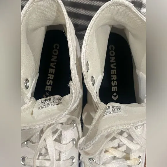 Converse Chuck Taylor All Star Lugged Hi White