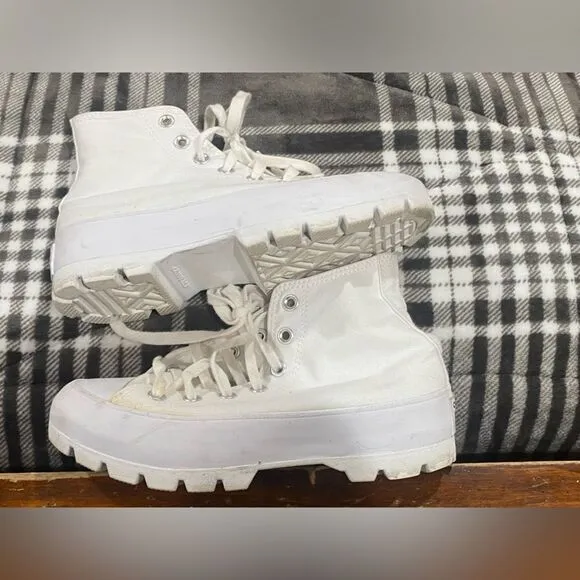 Converse Chuck Taylor All Star Lugged Hi White