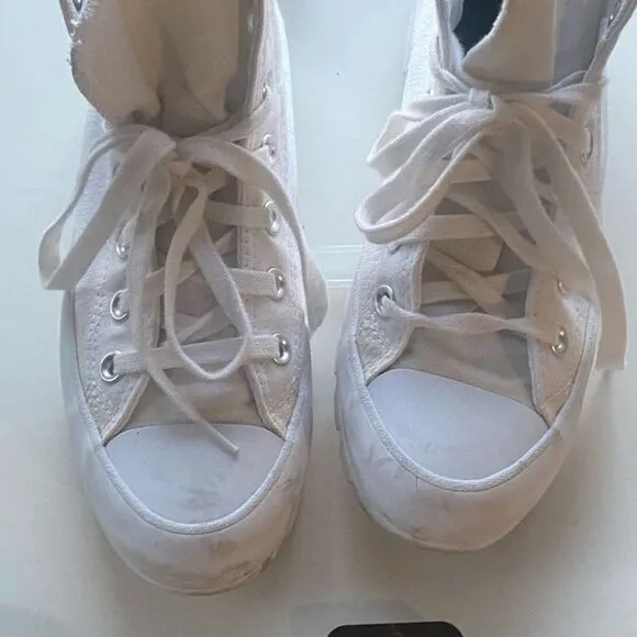 Converse Chuck Taylor All Star Lugged Hi White