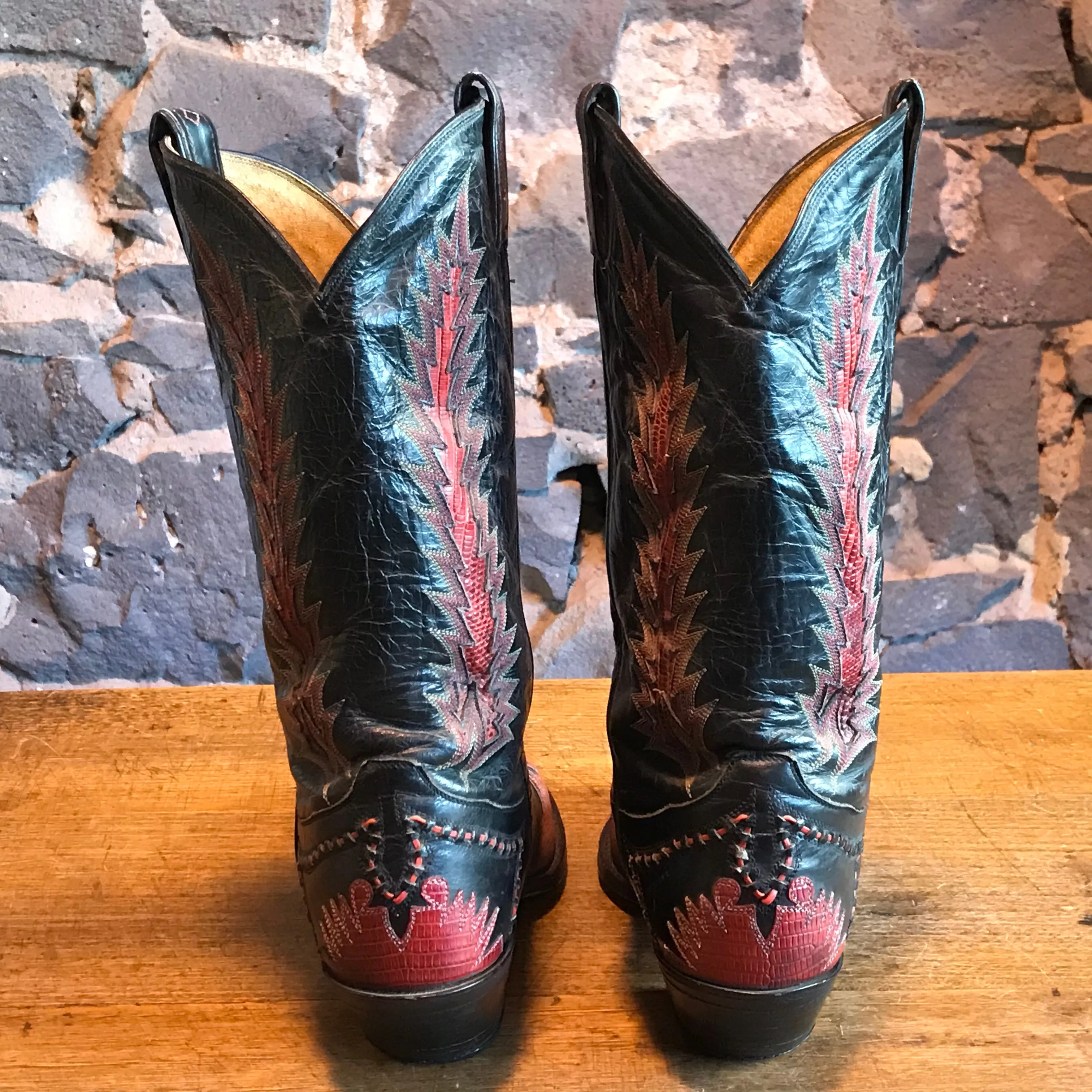 Cowboy Boots Tony Lama Vintage Mens Fancy “ Snake Skin “  Inlaid Western Boot Made in USA