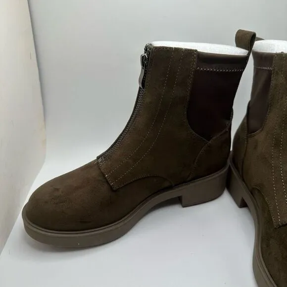 CUSHIONAIRE Hackett Front Zip Stretch Boot 7 OLIVE NEW