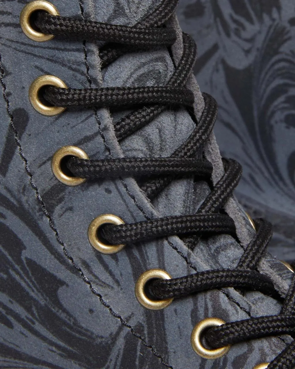 DR. MARTENS 1460 PASCAL
