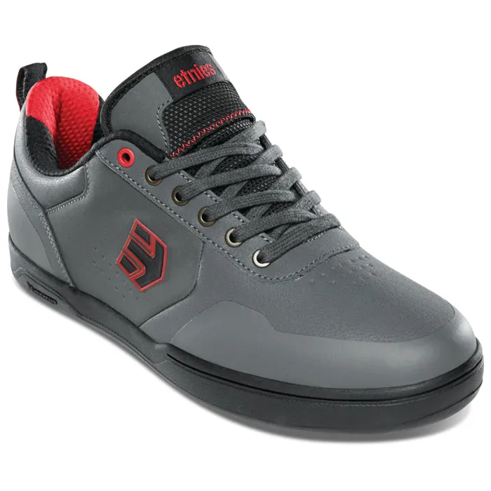 Etnies - Culvert [Dark Grey/Black/Red]
