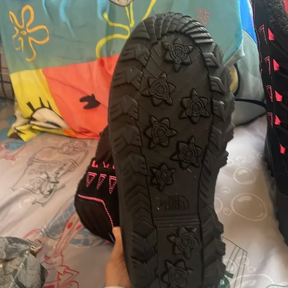 EUC Northface Shellista Lace II Boots
