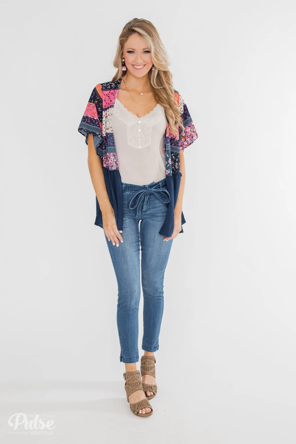 Floral Love Short Sleeve Kimono- Navy