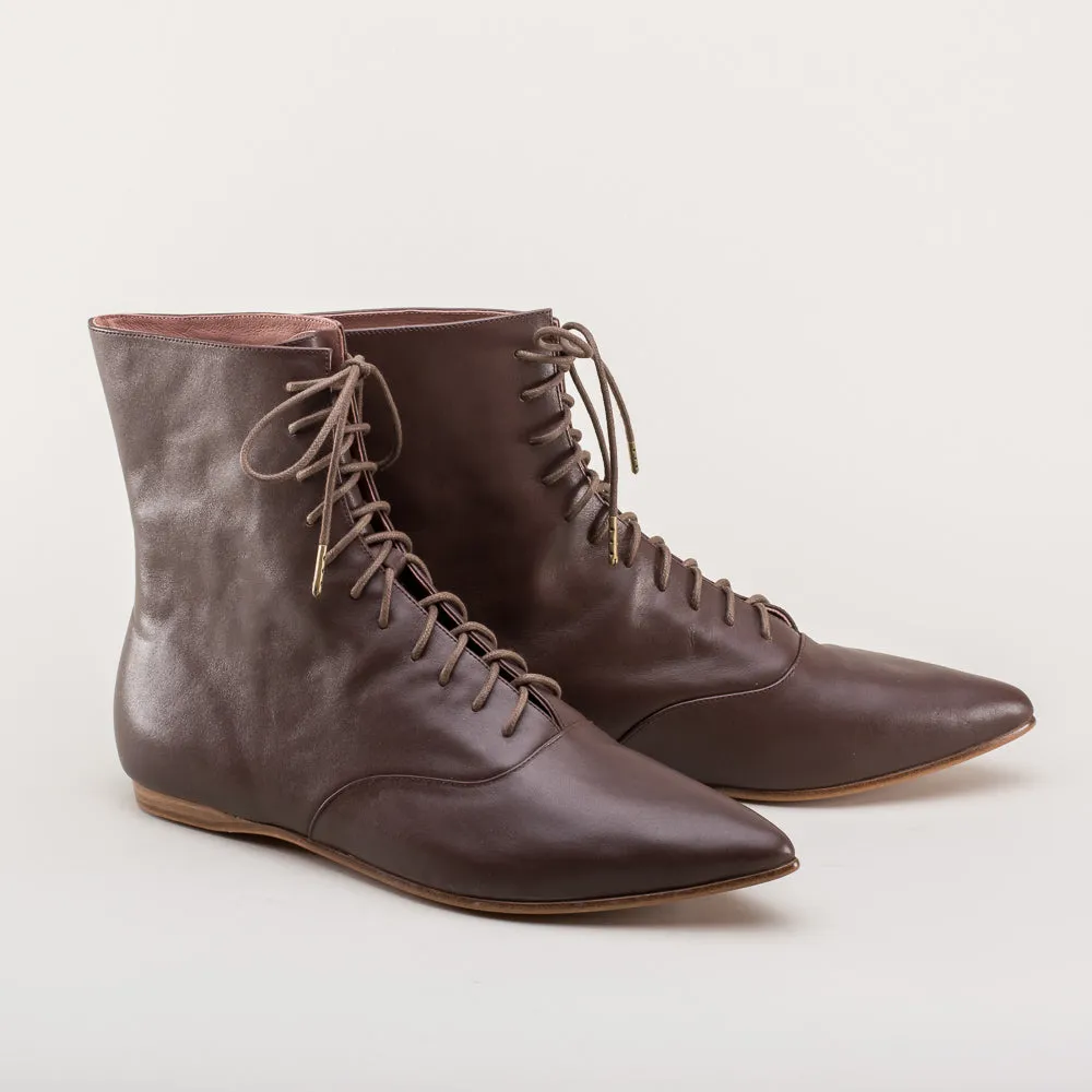 Hartfield Regency Leather Boots (Brown)