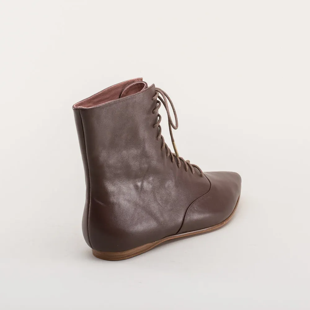 Hartfield Regency Leather Boots (Brown)