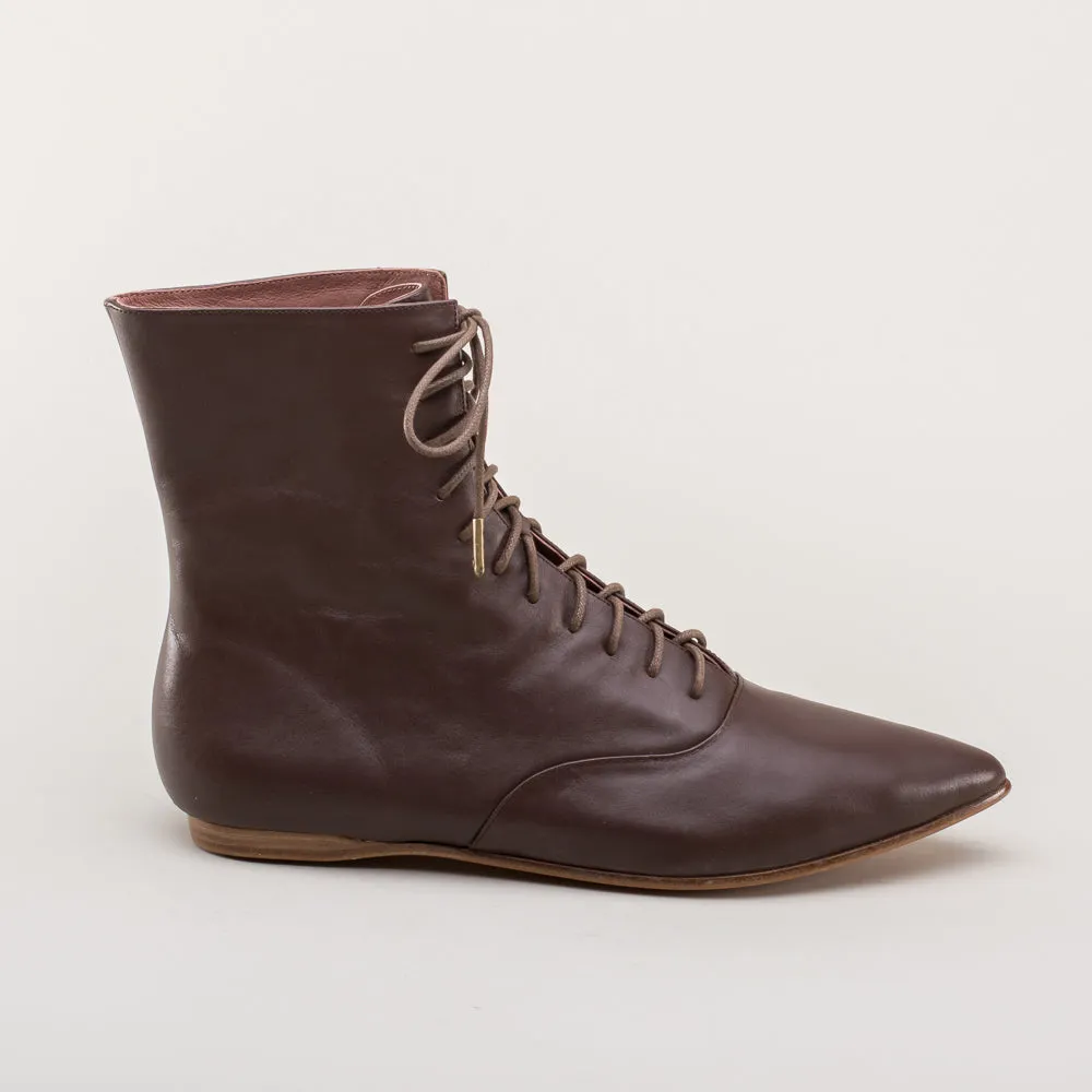 Hartfield Regency Leather Boots (Brown)