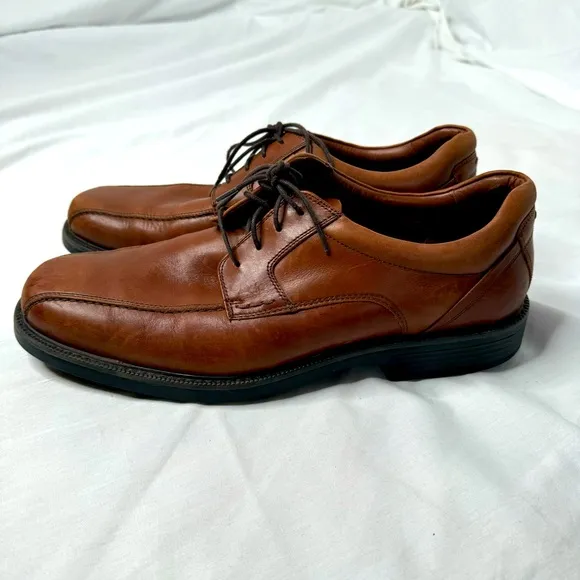Johnston &amp; Murphy Stanton Runoff Sheepskin Lace-Up Men’s Size 11.5