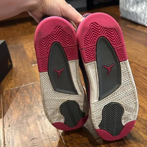 Jordan’s sneakers dub zero