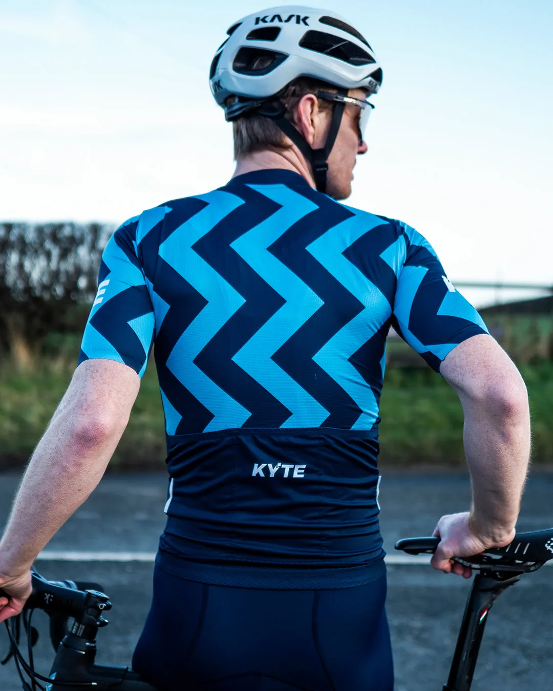 KYTE Jazz Short Sleeve Jersey - Cyan / Navy