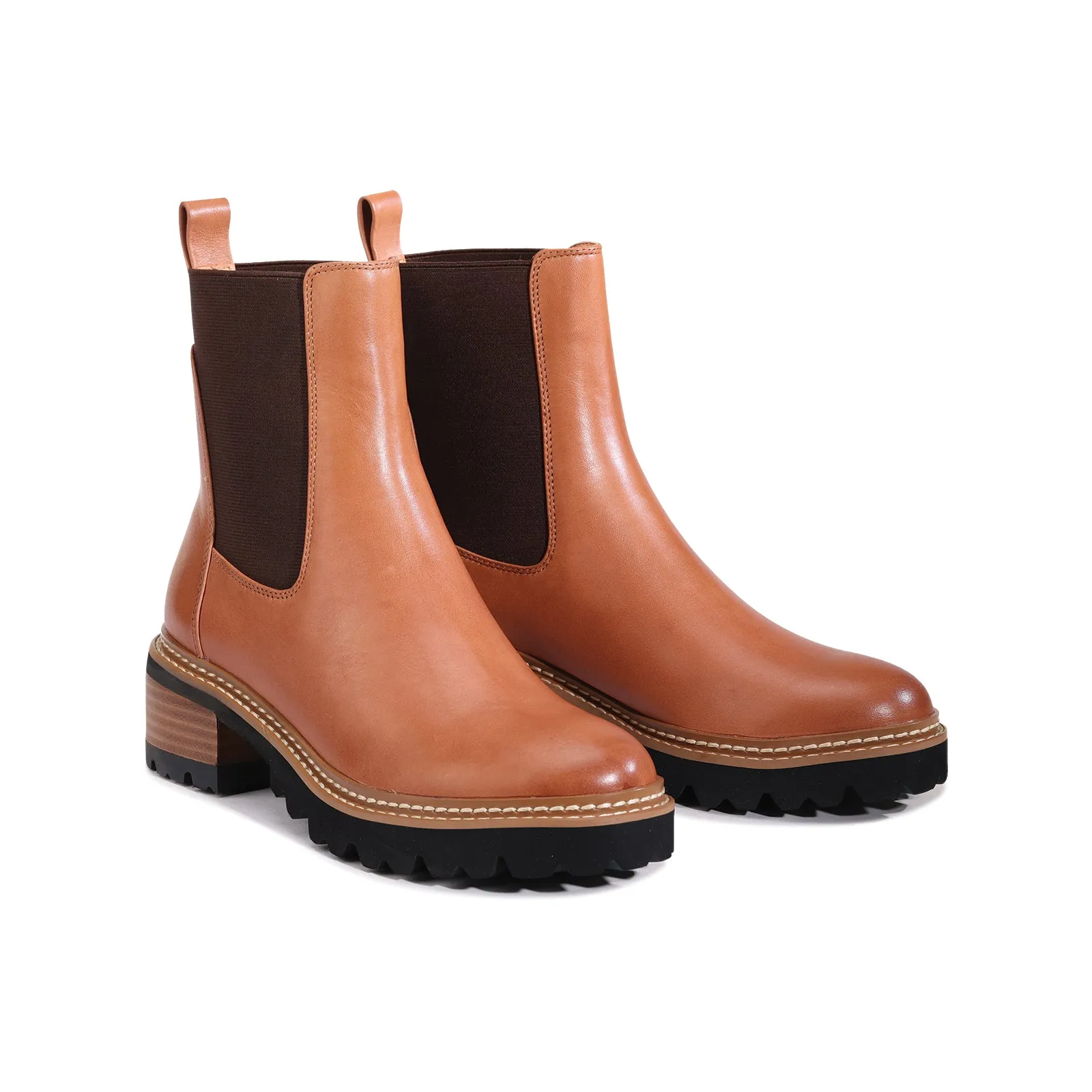 LINEAR LEATHER ANKLE BOOTS