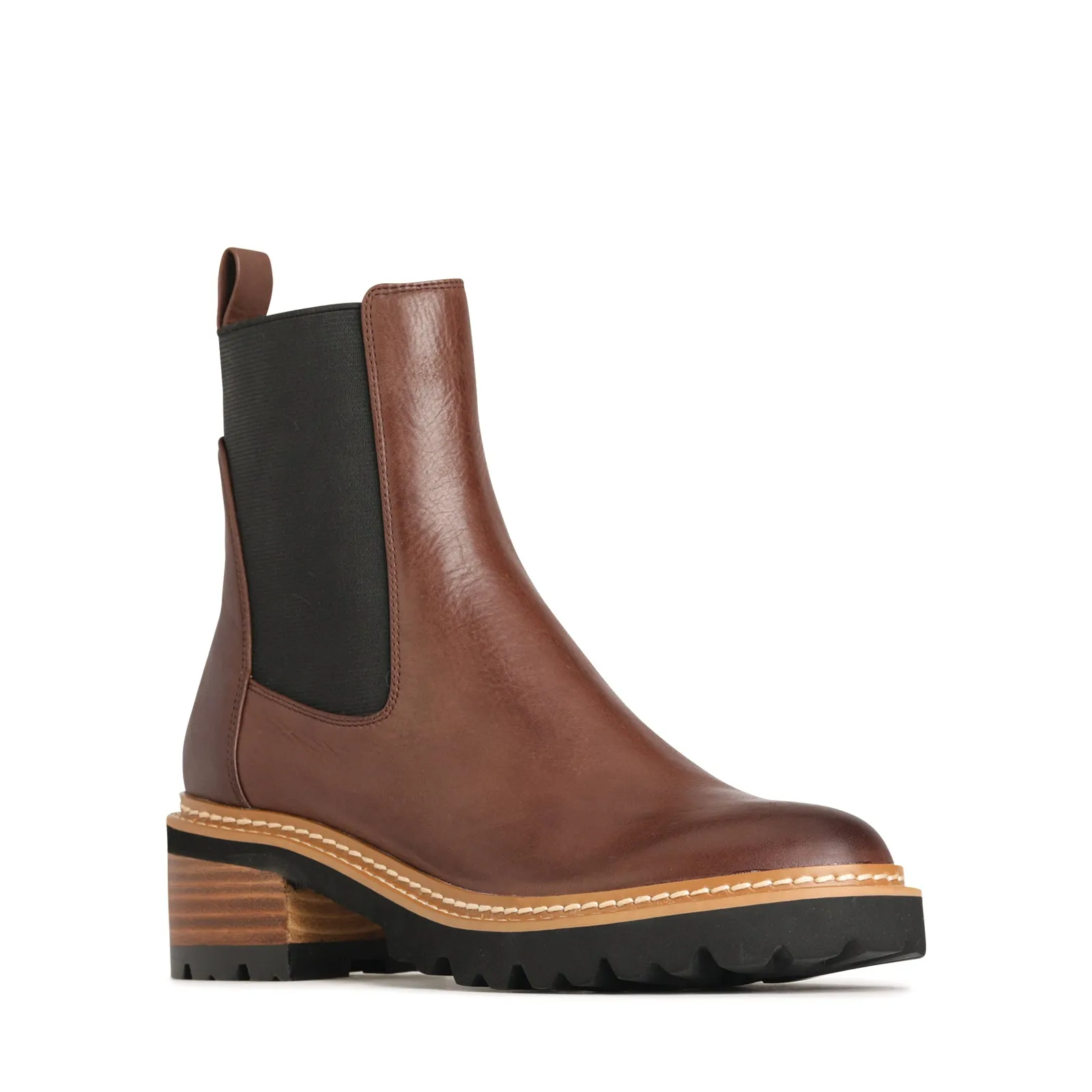 LINEAR LEATHER ANKLE BOOTS