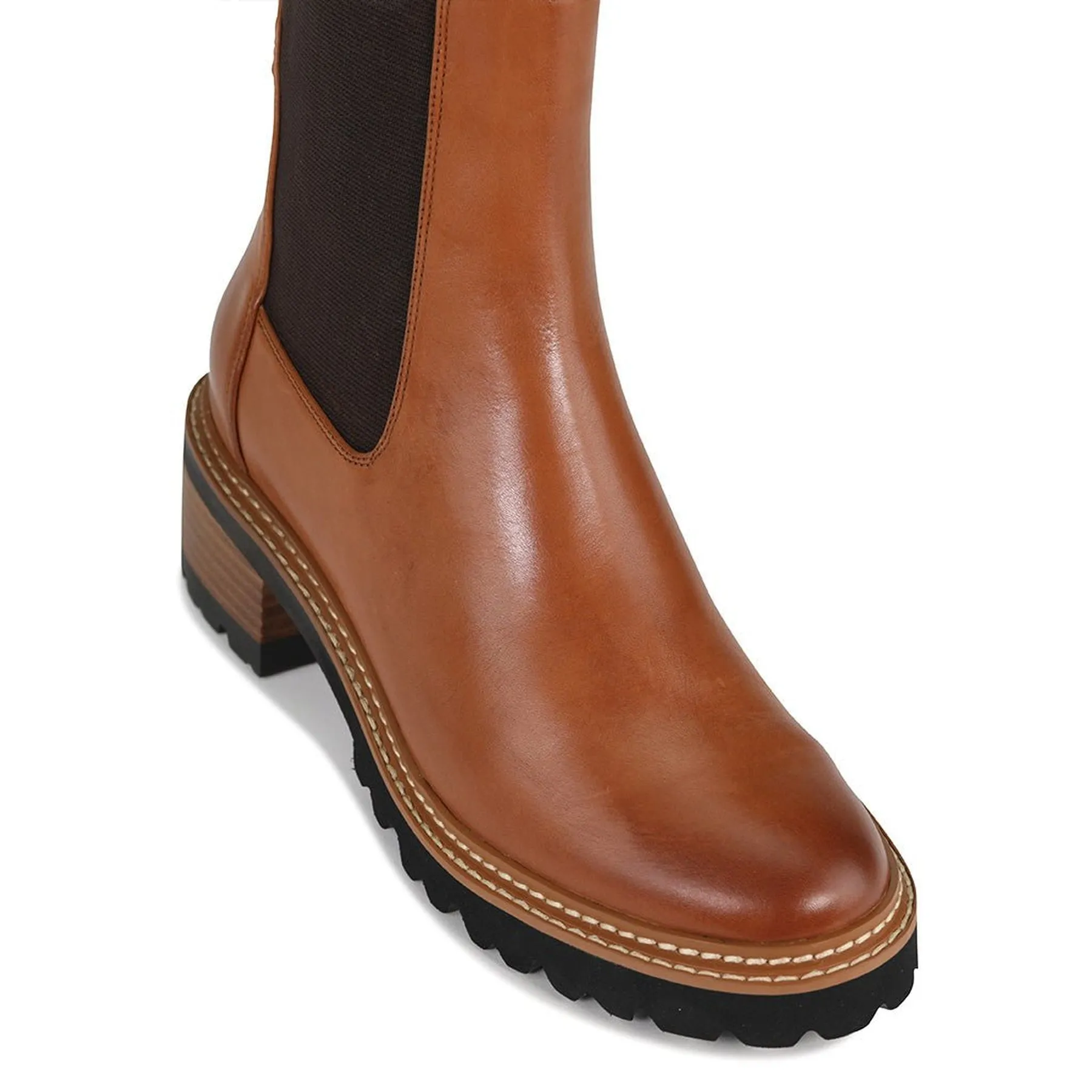 LINEAR LEATHER ANKLE BOOTS