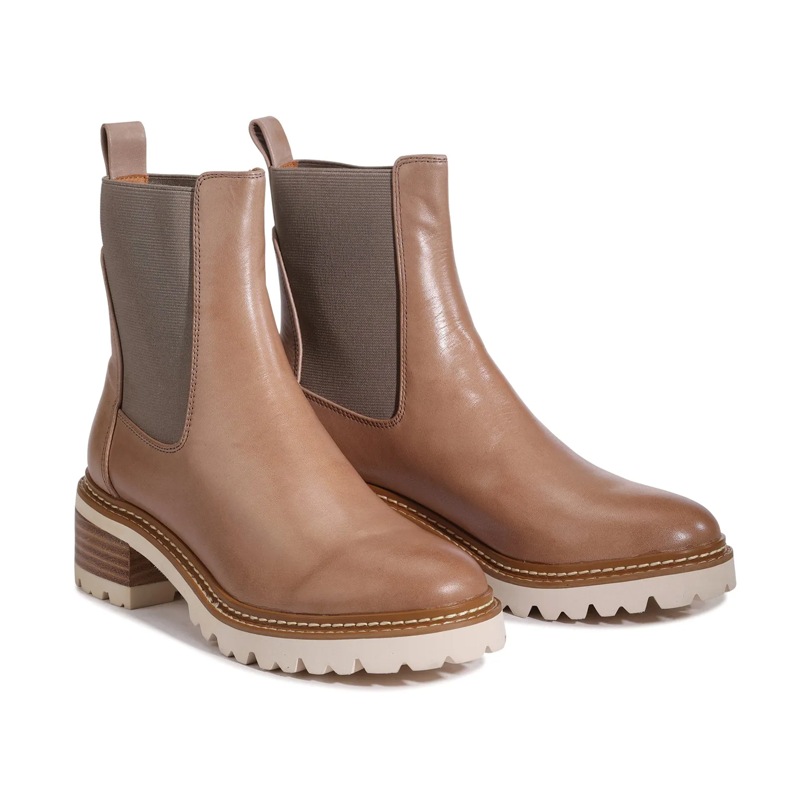 LINEAR LEATHER ANKLE BOOTS