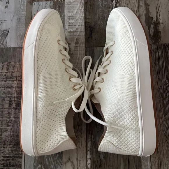 L.L. Bean Eco Bay Soft Knit Sneaker Size 10 Lace Up Machine Washable Athleisure