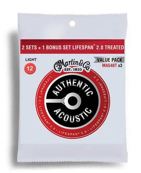 Martin Value Pack Authentic Acoustic Lifespan 2.0 Phosphor Bronze 92/8 Light Guitar String Set (12-54)