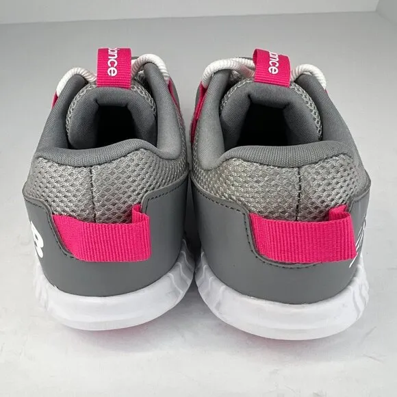 New Balance Girls OTPGRVAD Gray Pink Playgruv V2 Low Top Size 4 Bungee Shoes