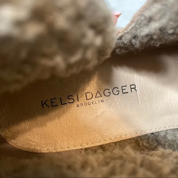 New! Kelsi Dagger Kayak Faux Fur Leather Boot 8.5