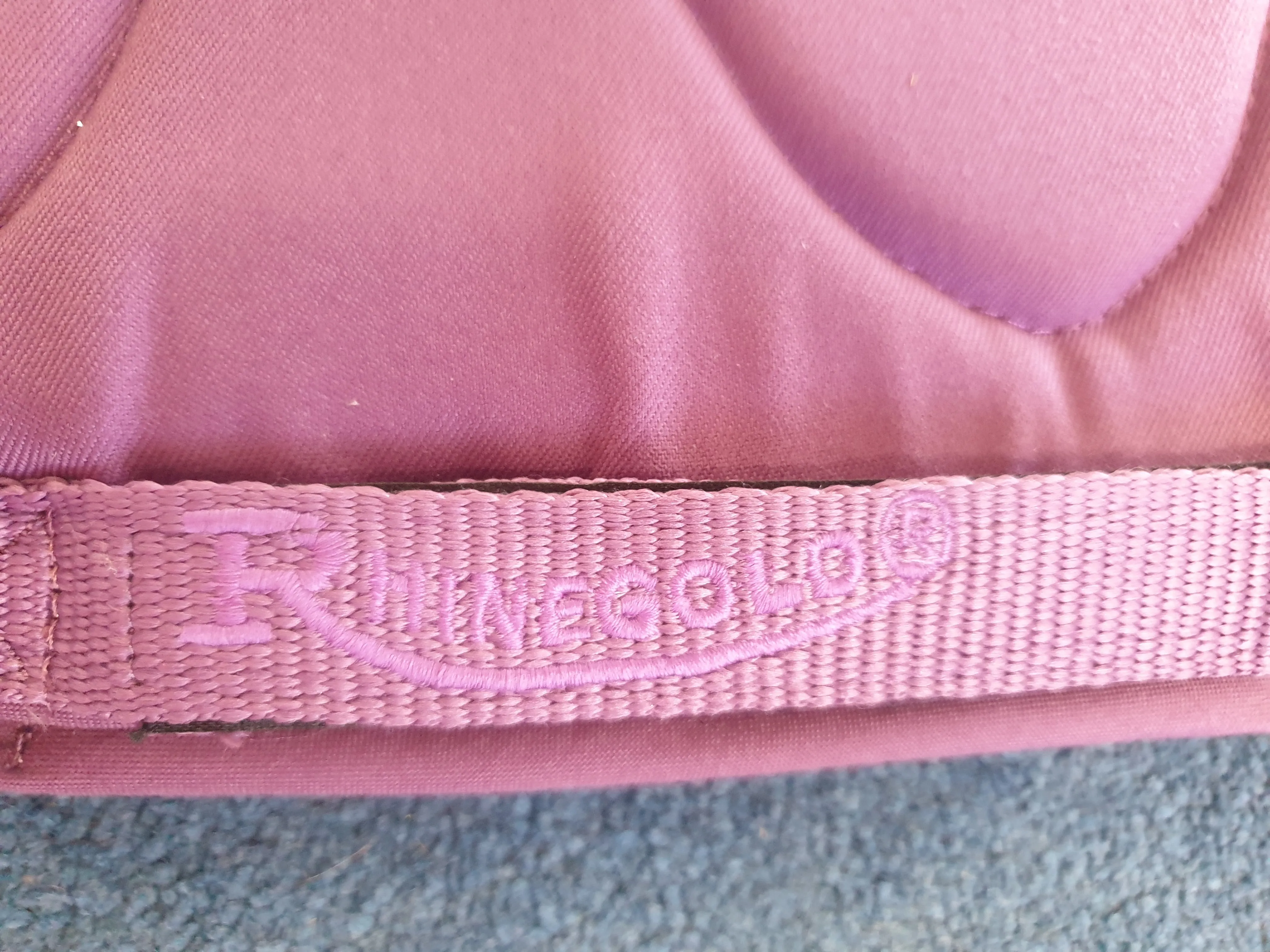 NEW Rhinehold breathable wave pad FREE POSTAGE 🟣