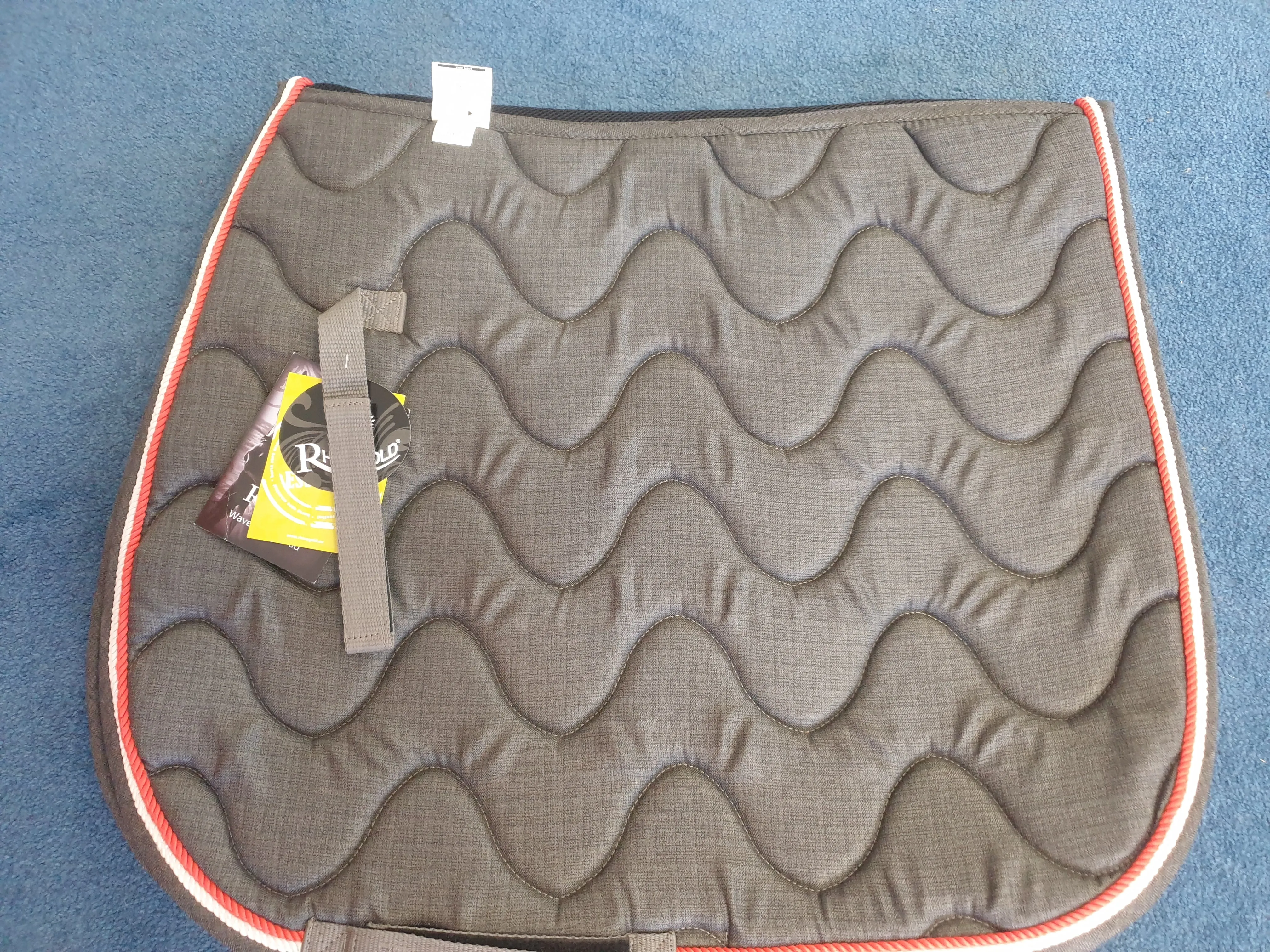 NEW Rhinehold breathable wave pad FREE POSTAGE 🟣
