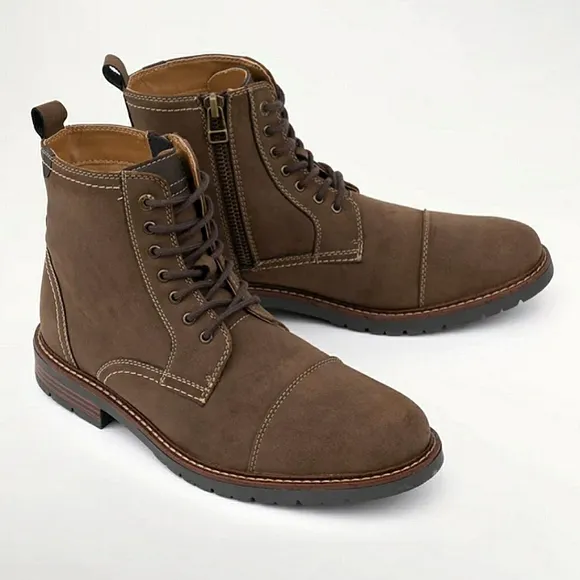 New w/o Box Men's Dockers Rawls Rugged Cap Toe Logger Boots Size 7 Color:Drk Tan