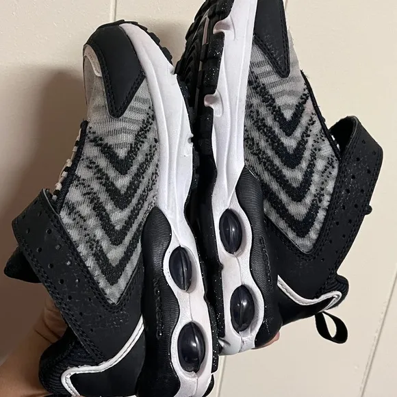 Nike Air Max TW Tailwind Size 12 C Toddler