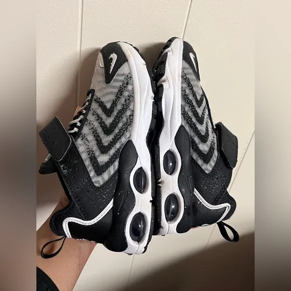 Nike Air Max TW Tailwind Size 12 C Toddler