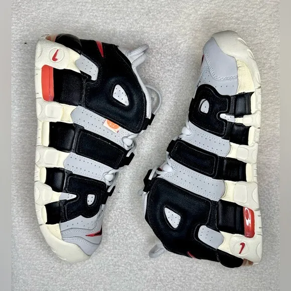 Nike Air More Uptempo Hoops (GS) Shoes Off-White Black Orange- Size 7Y