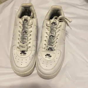 NIKE DOUBLE AIR FORCE 1 COLOR BLACK WHITE MENS SIZE 8 SNEAKERS