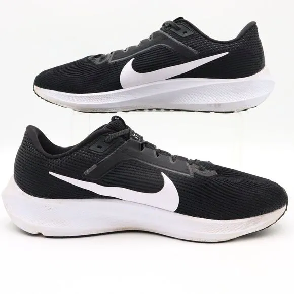 Nike Mens Pegasus 40 Size 12.5 US Black White Running Shoes Sneakers‎ DV3853-001