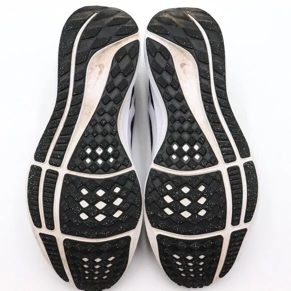 Nike Mens Pegasus 40 Size 12.5 US Black White Running Shoes Sneakers‎ DV3853-001