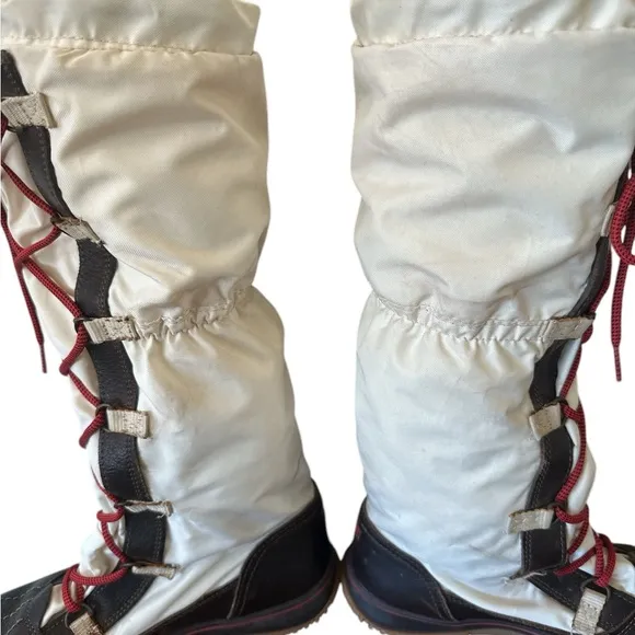 Pajar White and Black Winter Boots Size 40 (8.5)