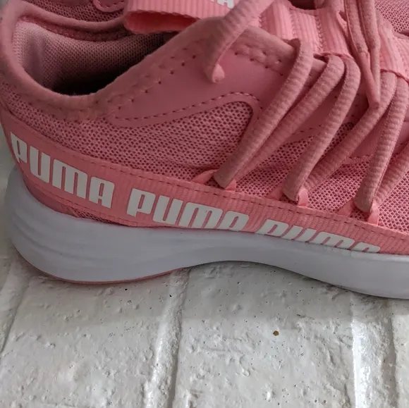 Puma Girls Sneakers