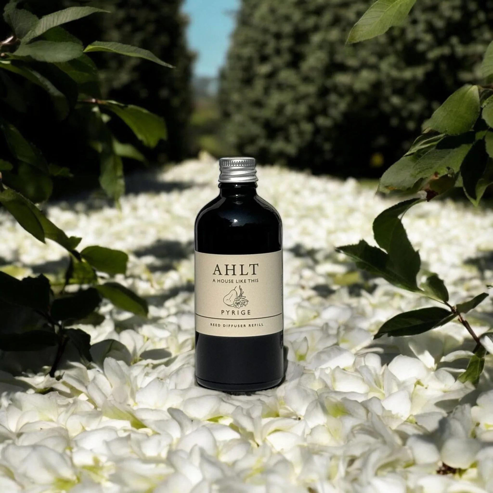PYRIGE Reed Diffuser Refill