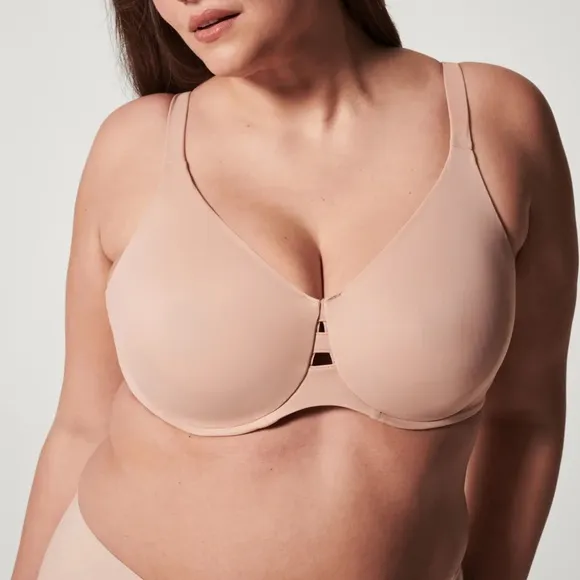 Spanx Low Profile Minimizer Bra