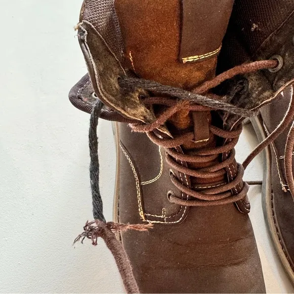 Steve Madden - Men’s Neptun Plaid Collar Boots in Brown