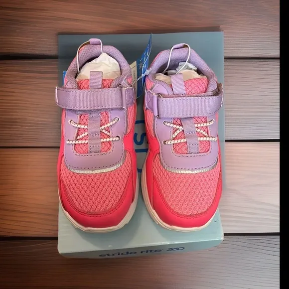 Stride Rite 360 Gordo Toddler Sneakers Comfortable Memory Foam Bumptoe Hook&amp;Loop